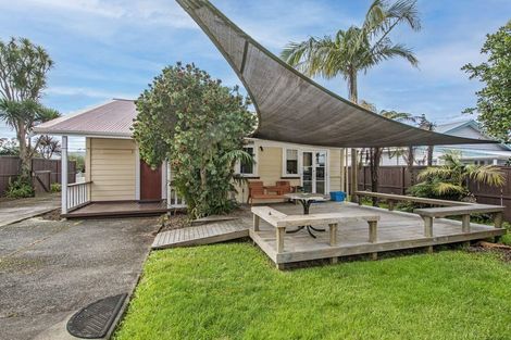 Photo of property in 8 Bernard Street, Avenues, Whangarei, 0110