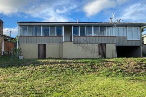 Photo of property in 2 Currey Crescent, Milford, Auckland, 0620