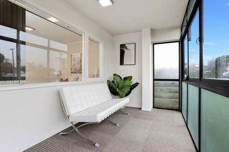 Photo of property in 11/5 Keeling Road, Henderson, Auckland, 0612