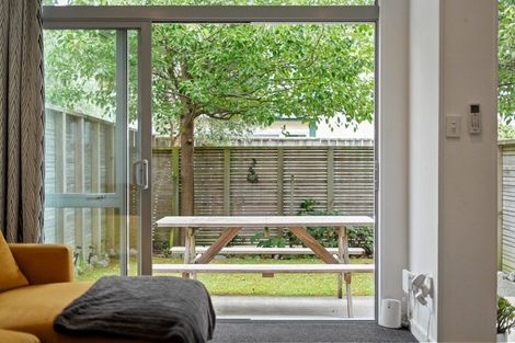 Photo of property in 11/59 The Parade, Island Bay, Wellington, 6023