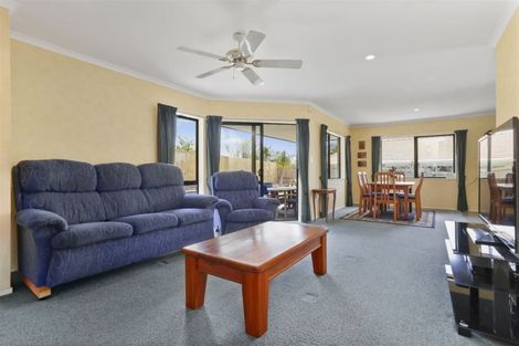 Photo of property in 446d West Coast Road, Glen Eden, Auckland, 0602