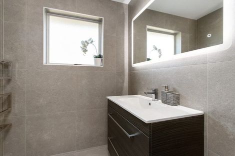 Photo of property in 484 Mairehau Road, Parklands, Christchurch, 8083