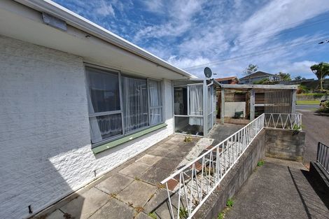 Photo of property in 1/183 Seaview Road, Westown, New Plymouth, 4310