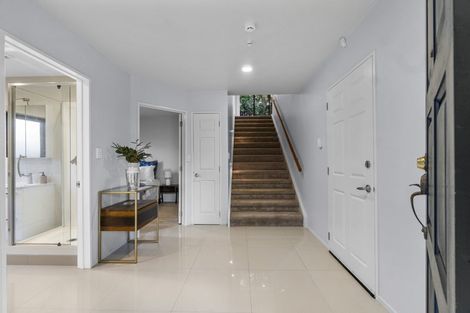 Photo of property in 5 Mizen Court, Torbay, Auckland, 0630