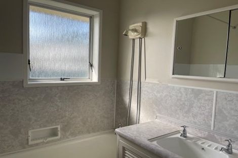 Photo of property in 311 Avonhead Road, Avonhead, Christchurch, 8042