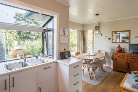 Photo of property in 5 Bahama Crescent, Paraparaumu Beach, Paraparaumu, 5032