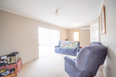 Photo of property in 27 Mcleavey Drive, Kelvin Grove, Palmerston North, 4414