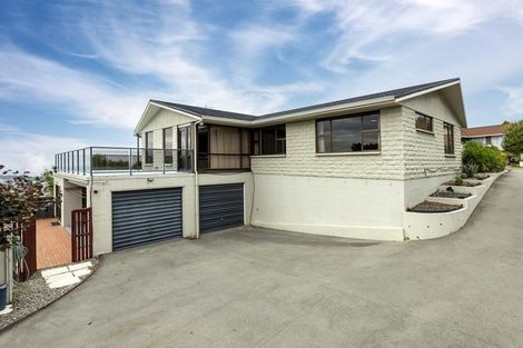 Photo of property in 12 Oakleigh Crescent, Oamaru North, Oamaru, 9400