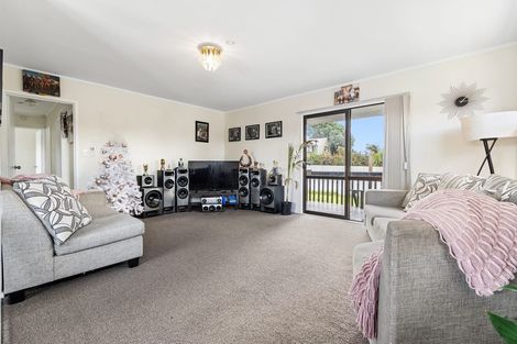Photo of property in 2/73 Hillside Road, Papatoetoe, Auckland, 2025