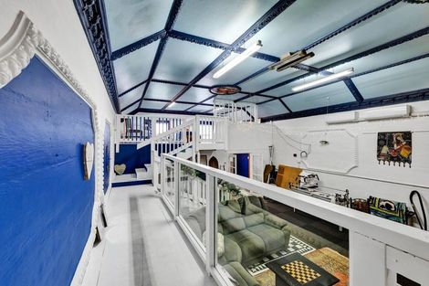 Photo of property in 20 Domett Street, Waitara, 4320