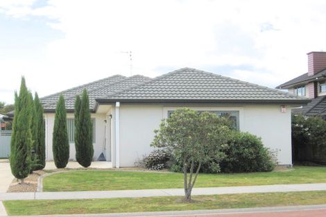 Photo of property in 17 Kahira Crescent, Papamoa Beach, Papamoa, 3118