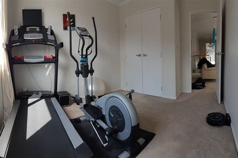 Photo of property in 20 Drumbuoy Drive, Flat Bush, Auckland, 2019