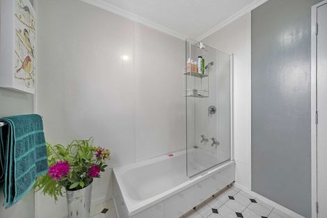 Photo of property in 24 Howden Street, Te Anau, 9600