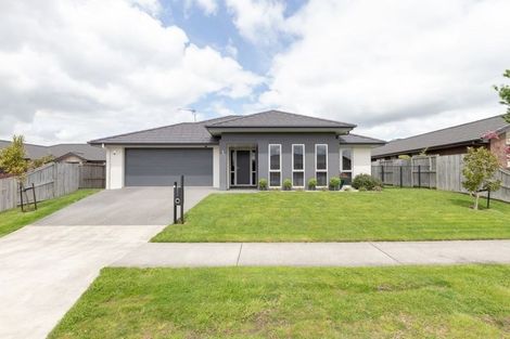 Photo of property in 5 Trauzer Place, Flagstaff, Hamilton, 3210