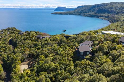 Photo of property in 45 Whakamoenga Point, Acacia Bay, Taupo, 3385