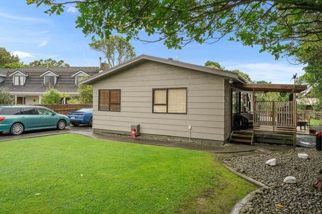 Photo of property in 17 Oriwa Crescent, Otaki, 5512