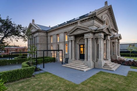 Photo of property in 1/16 View Road, Mount Eden, 1024