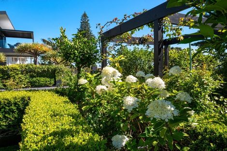 Photo of property in 93 Marine Parade, Mount Maunganui, 3116