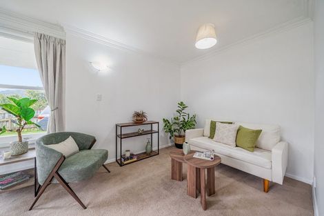 Photo of property in 7 Deller Grove, Silverstream, Upper Hutt, 5019