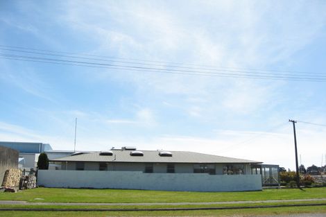 Photo of property in 4 Russell Street, Westport, 7825