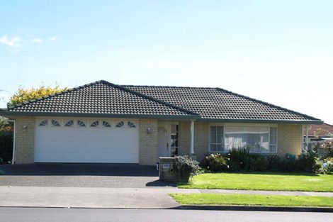 Photo of property in 21 Tarnica Road, Northpark, Auckland, 2013