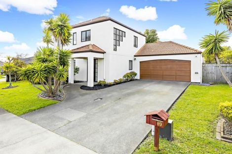 Photo of property in 89 Moyrus Crescent, East Tamaki Heights, Auckland, 2016