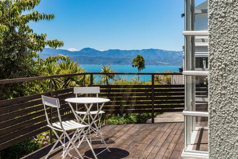 Photo of property in 17 Waru Street, Khandallah, Wellington, 6035