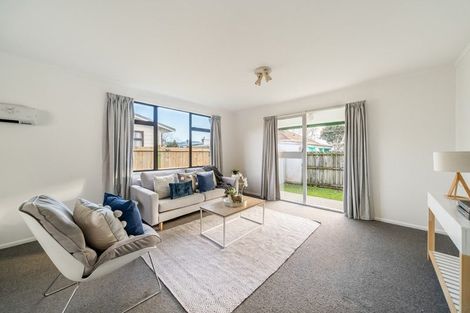 Photo of property in 193a Whites Line East, Waiwhetu, Lower Hutt, 5010