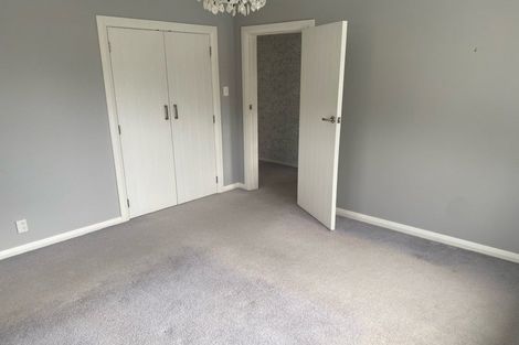 Photo of property in 24 Mangaroa Hill Road, Maoribank, Upper Hutt, 5018