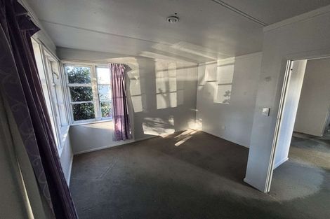 Photo of property in 25 Petherick Street, Taita, Lower Hutt, 5011