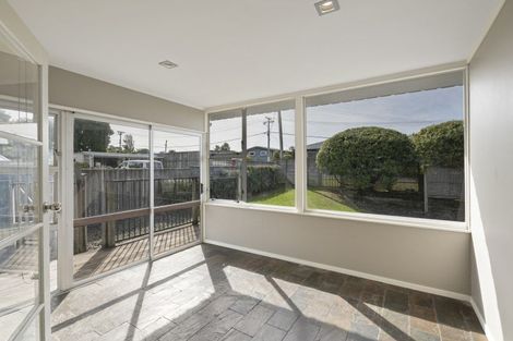 Photo of property in 3 Tui Road, Raumati Beach, Paraparaumu, 5032