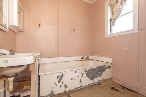 Photo of property in 40 Endcliffe Road, Kaiti, Gisborne, 4010