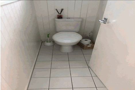 Photo of property in 43 Wharf Road, Te Atatu Peninsula, Auckland, 0610