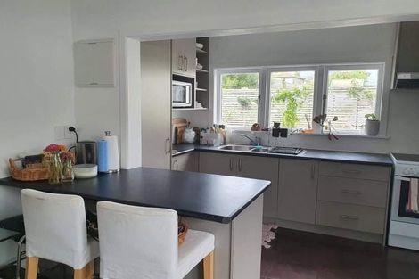 Photo of property in 1/59 Woodside Road, Massey, Auckland, 0614