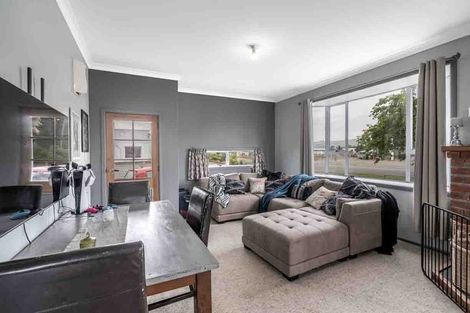 Photo of property in 24 Denton Street, Gore, 9710