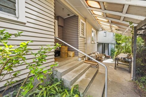 Photo of property in 42 Given Street, Havelock North, 4130