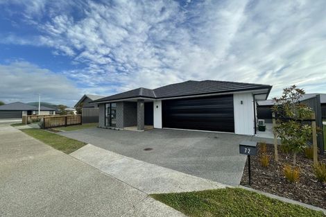 Photo of property in 72 Tabraham Crescent, Pyes Pa, Tauranga, 3112