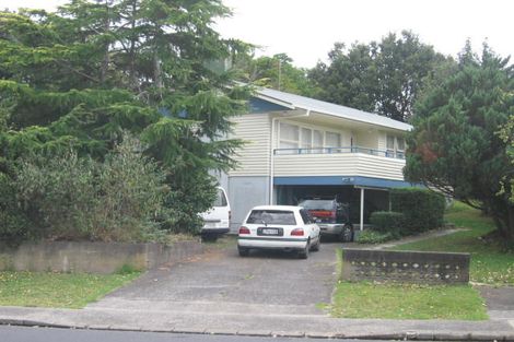 Photo of property in 144 Archers Road, Glenfield, Auckland, 0629