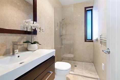 Photo of property in 42 Rere Road, Lake Hayes, Queenstown, 9304