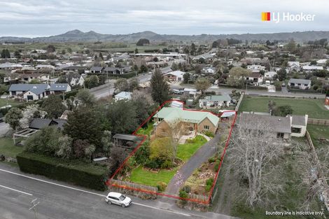 Photo of property in 19 Skerries Street, Outram, 9019