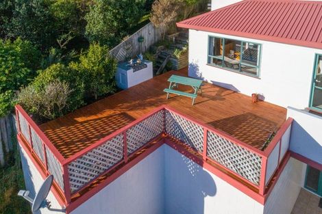 Photo of property in 2/83 Townsend Road, Miramar, Wellington, 6022