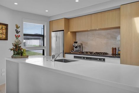 Photo of property in 5 Ashwood Lane, Bell Block, New Plymouth, 4312