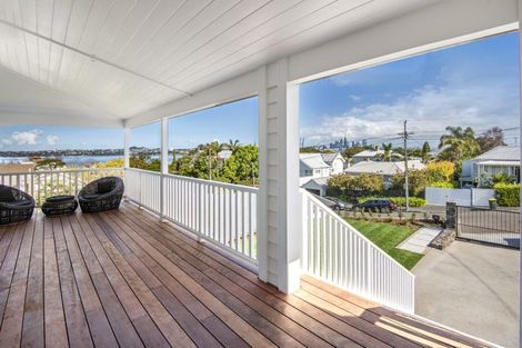 Photo of property in 22 Mays Street, Devonport, Auckland, 0624