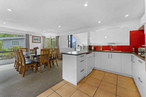 Photo of property in 24 Sainsbury Road, Fernhill, Queenstown, 9300