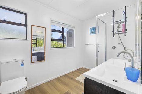 Photo of property in 24 Scott Avenue, Otaki Beach, Otaki, 5512