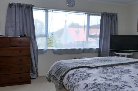 Photo of property in 15 Kaimanawa Street, Paraparaumu, 5032