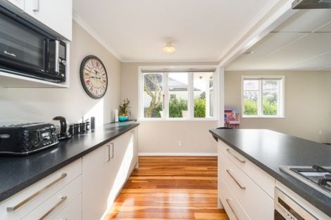 Photo of property in 20 Winchester Street, Awapuni, Palmerston North, 4412