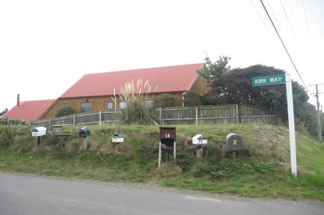 Photo of property in 10 Kirkway, Raumati Beach, Paraparaumu, 5032