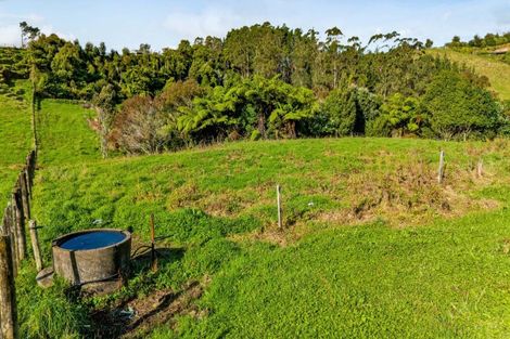 Photo of property in 529 Frankley Road, Hurworth, New Plymouth, 4371