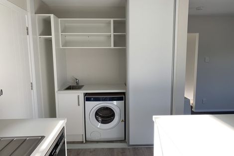 Photo of property in 137a Newlands Road, Newlands, Wellington, 6037